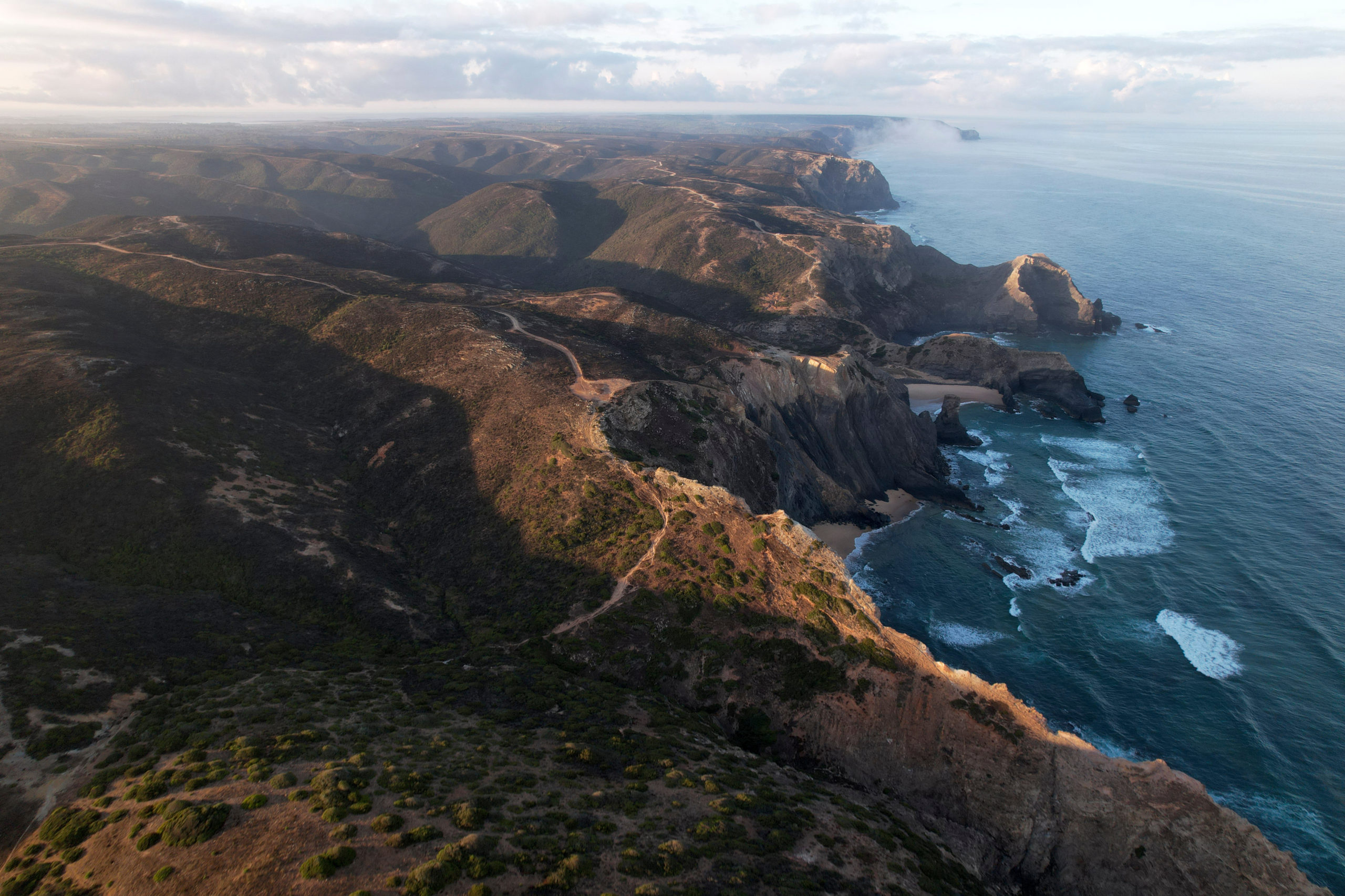 Explorez la côte sauvage du Portugal